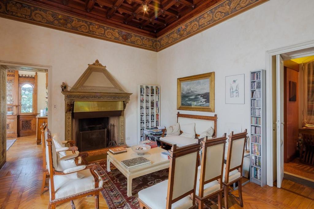 Il Parco E Gli Affreschi Apartment Varese Ngoại thất bức ảnh