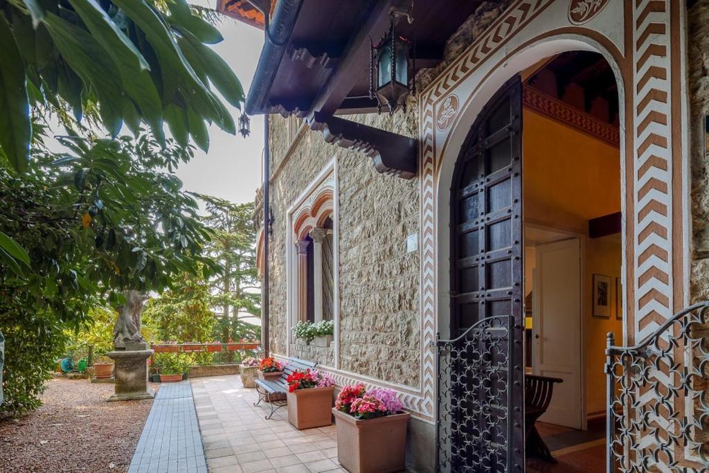 Il Parco E Gli Affreschi Apartment Varese Ngoại thất bức ảnh